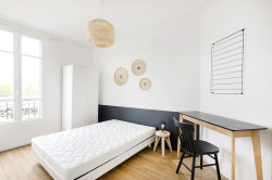 Entreprise de rénovation tous corps d'état pour moderniser une cuisine ancienne en bois  